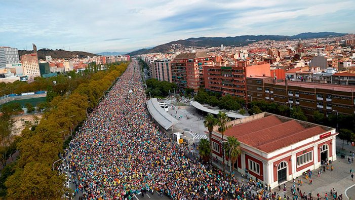 Massiva Vaga General: 2.500.000 persones colmen els carrers de Catalunya