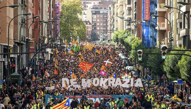 Els sindicats i organitzacions polítiques de l'esquerra basca unides en solidaritat amb Catalunya