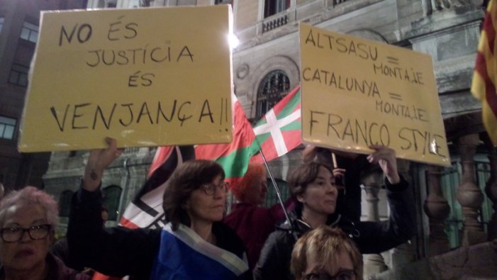 La joventut contra les sentències del Procés i d'Altsasu omplen els carrers d'Euskal Herria