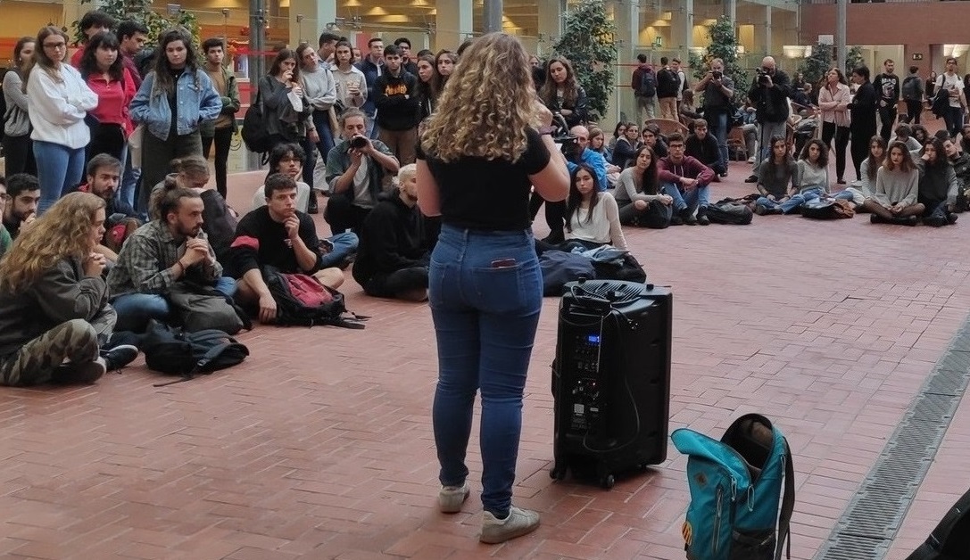 Assemblees i piquets a les universitats: els estudiants s'organitzen contra la repressió