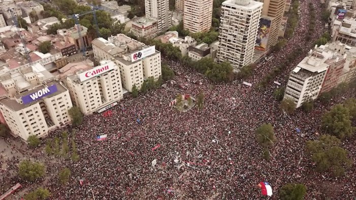 Xile: com seguir després de la marxa més gran de la història?
