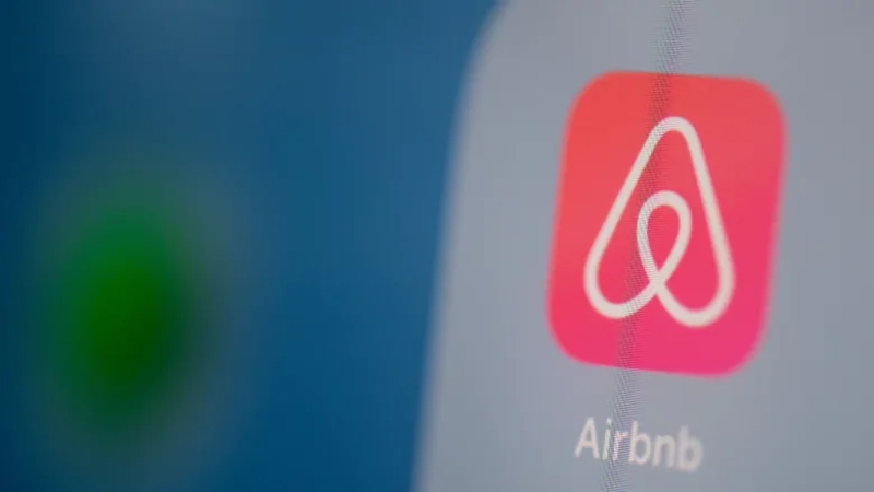 Airbnb pretén acomiadar 800 treballadors a Barcelona