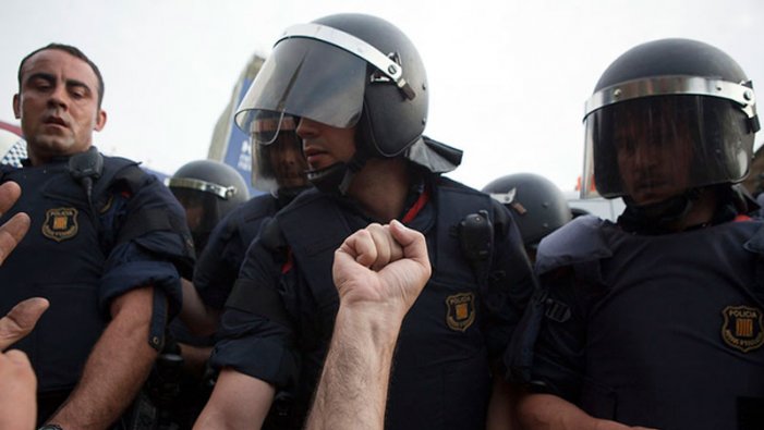 Més de dos anys de presó per a l'inspector dels Mossos que va manar carregar contra les manifestacions del 15M