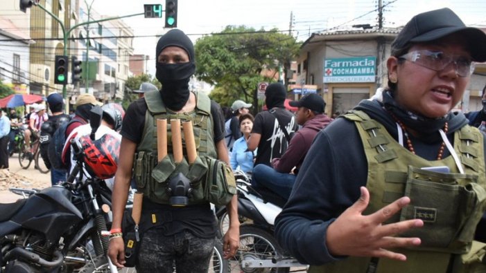 Repudi a violència paramilitar a Cochabamba, Bolívia 