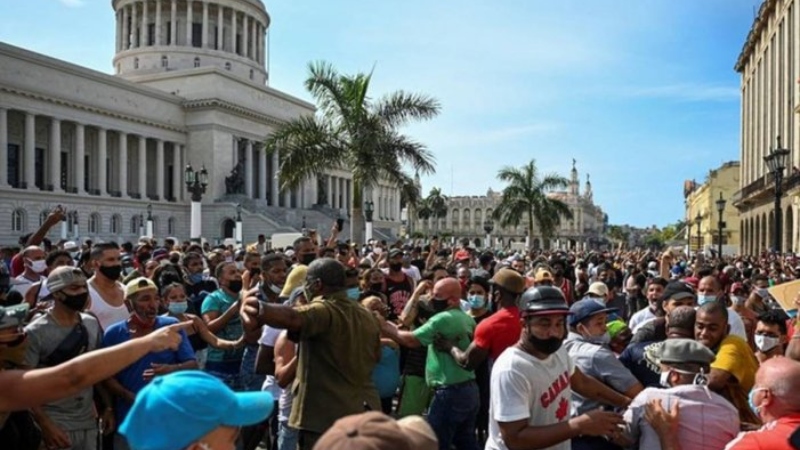 A propòsit de les protestes a Cuba, el cinisme imperialista i el règim de partit únic