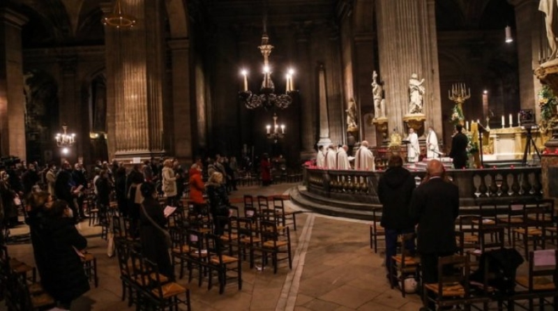 Denuncien almenys 330.000 casos de menors abusats dins de l'església francesa