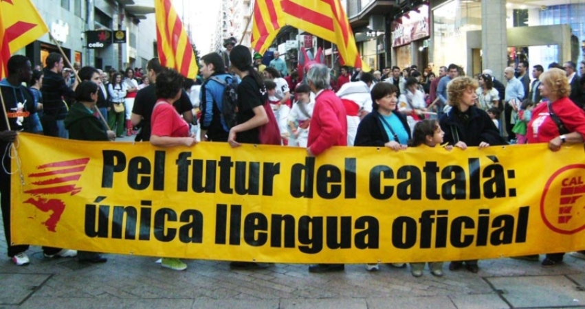 Ofensiva del Règim del 78 i l'extrema dreta contra la llengua catalana