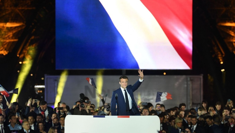 Macron es reelegit en un context d'abstenció rècord: cap a un segon mandat explosiu?