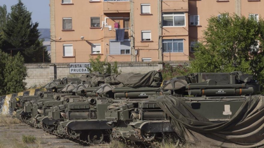 Margarita Robles confirma l'enviament de tancs Leopard a Ucraïna
