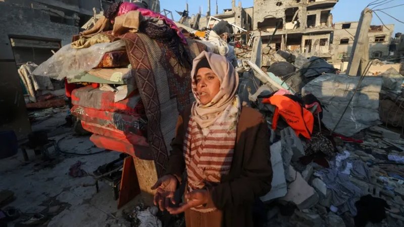 Israel manté els seus atacs mentre el nombre de morts a Gaza supera els 22.000