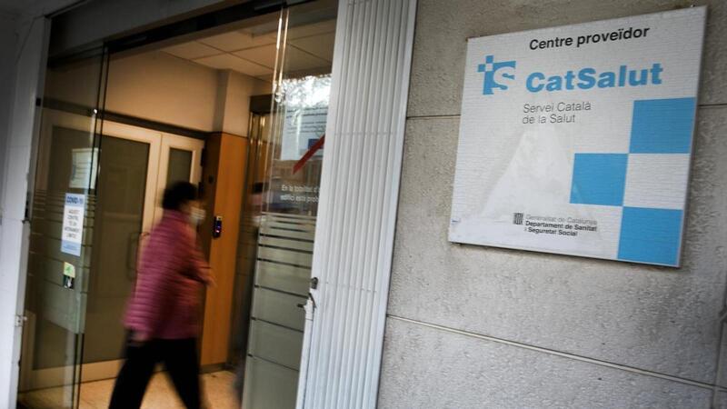 El Govern pretén restringir l'atenció mèdica a les persones estrangeres que es vulguin tractar a Catalunya