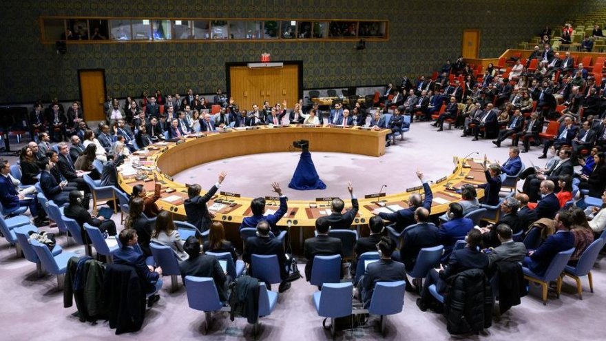 L'ONU aprova una resolució exigint l'"alto del foc immediat" a la Franja de Gaza