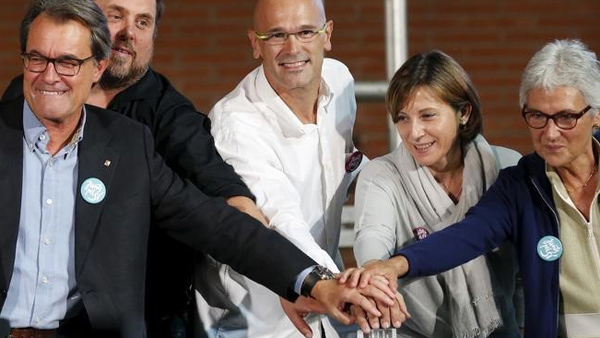 La constitució del Parlament de Catalunya enforteix el full de ruta de Junts pel Sí