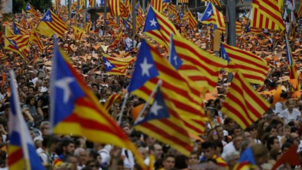 Comença la campanya electoral a Catalunya amb tot per definir
