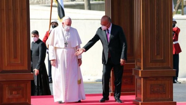 El papa arriba a l'Iraq: visita històrica amb objectius geopolítics
